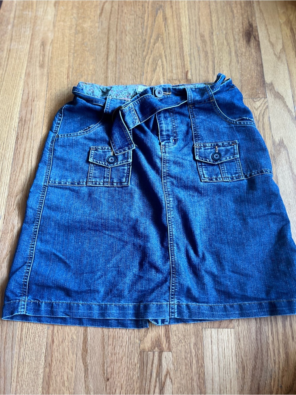 Cherokee Womens Denim Skirt floral size 8